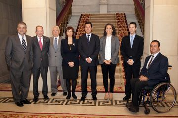 Foto de la firma del convenio