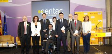 Foto de la presentaci&oacute;n del informe