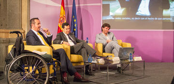 Foto de la presentaci&oacute;n de REDIS