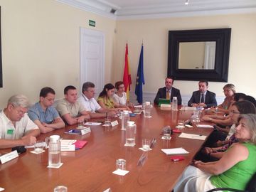 Foto de la delegaci&oacute;n del Gobierno de Ucrania