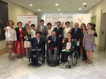 Foto de familia de la inauguración del I curso semipresencial de Turismo Accesible