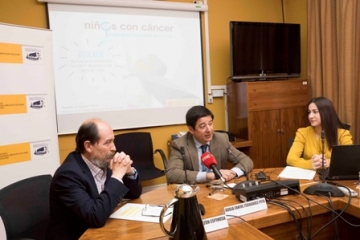 Foto de la presentaci&oacute;n del Estudio de Discapacidad de Ni&ntilde;os y Adolescentes con C&aacute;ncer en Espa&ntilde;a