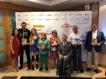 Foto de familia de la entrega de los Premios Juan Palau 2018
