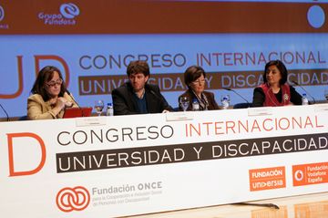 Foto de la celebraci&oacute;n del I Congreso Internacional Universidad y Discapacidad