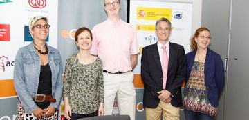 Foto de la mesa redonda organizada por CENTAC